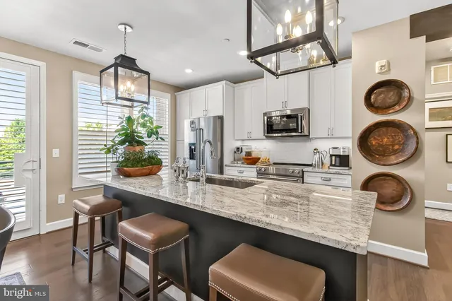 $765,000 | 2960 Vaden Drive, Unit 2103, Fairfax, VA 22031