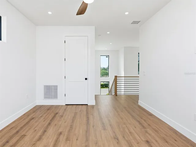 $1,999,000 | 2303 Loma Linda Street, Sarasota, FL 34239