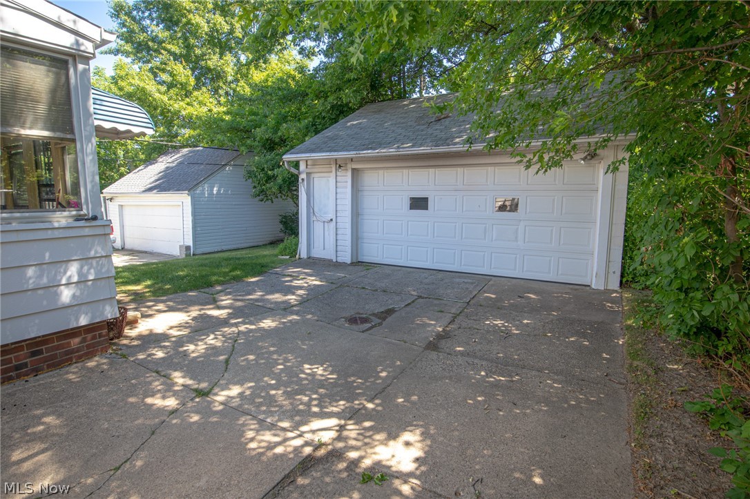 2253 North Taylor Road Cleveland Heights, OH 44112 - Photo 3 of 30