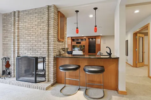 $1,695,000 | 5880 Boulder Bridge Lane, Excelsior, MN 55331