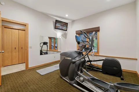 $1,695,000 | 5880 Boulder Bridge Lane, Excelsior, MN 55331