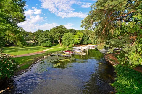 $1,695,000 | 5880 Boulder Bridge Lane, Shorewood, MN 55331