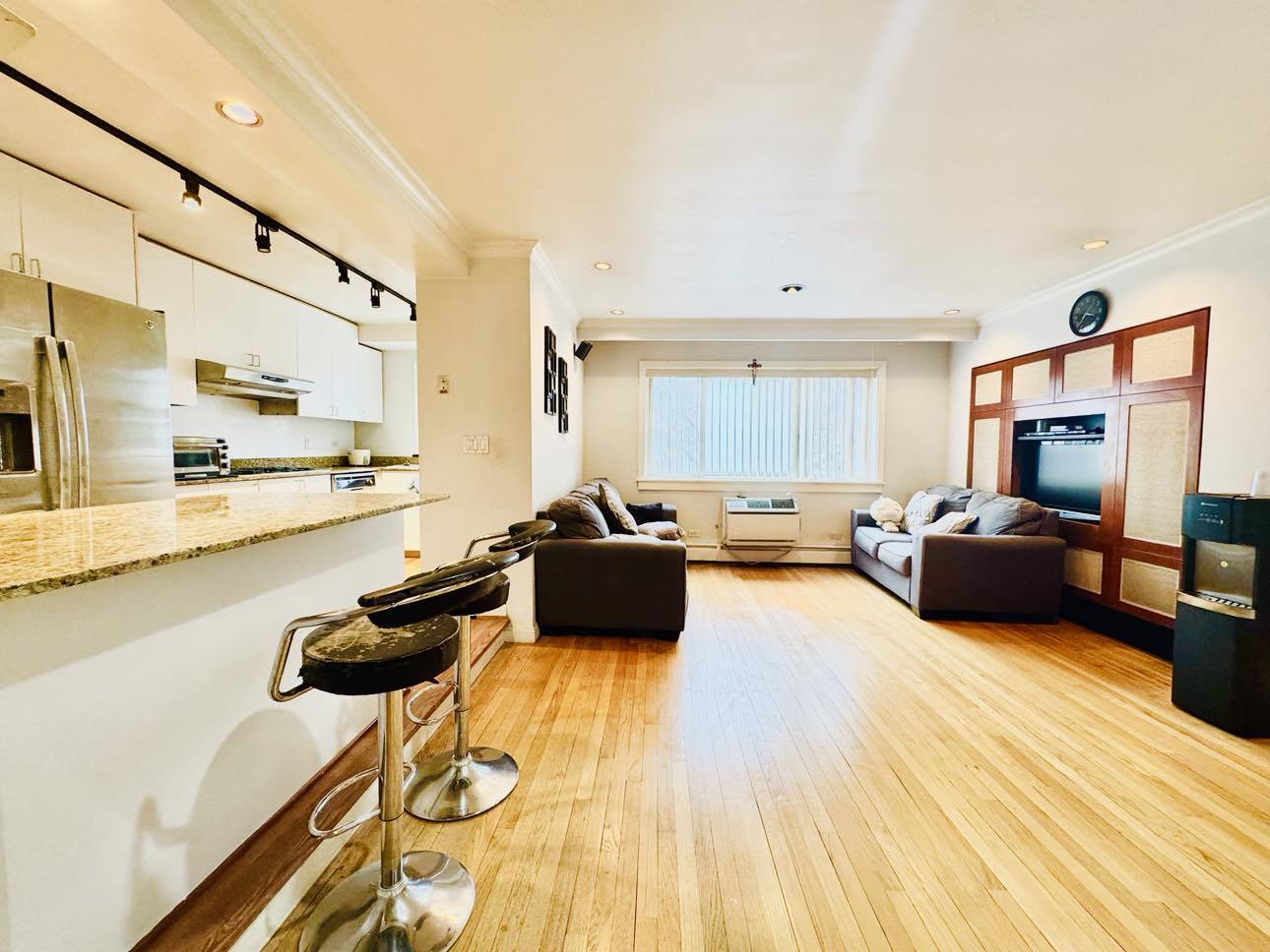 6500 North Ridge Boulevard, Unit 4D Chicago, IL 60626 - Photo 10 of 21 Gallery Image 10