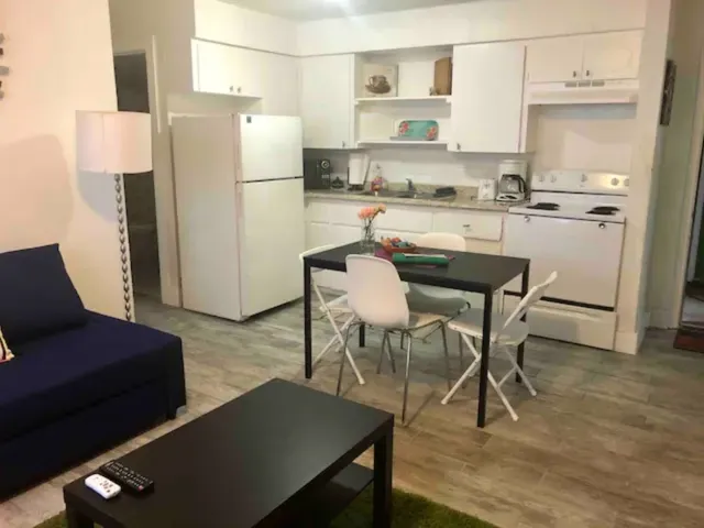 $1,295 | 5909 Bolm Road, Unit 13, Austin, TX 78721