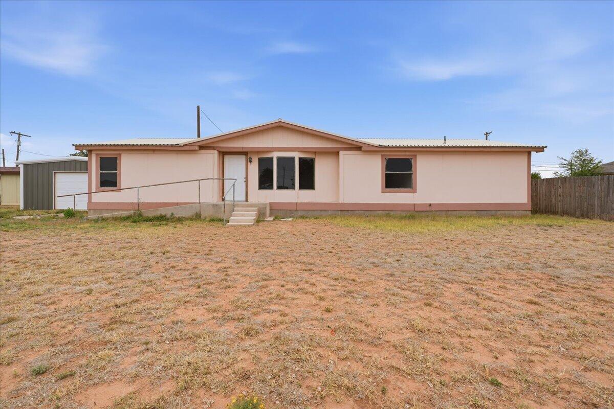 1610 Xavier Street Lubbock, TX 79403 - Photo 3 of 28 03-nmcb-xavier-1