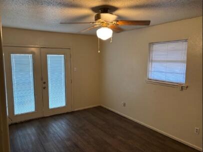 5314 13th Street Lubbock, TX 79416 - Photo 13 of 32 IMG_4523