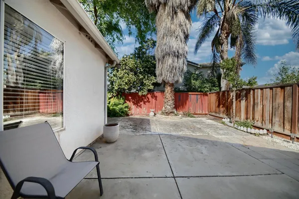 $565,000 | 471 Pombo Square Drive, Tracy, CA 95376