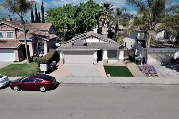 $565,000 | 471 Pombo Square Drive, Tracy, CA 95376