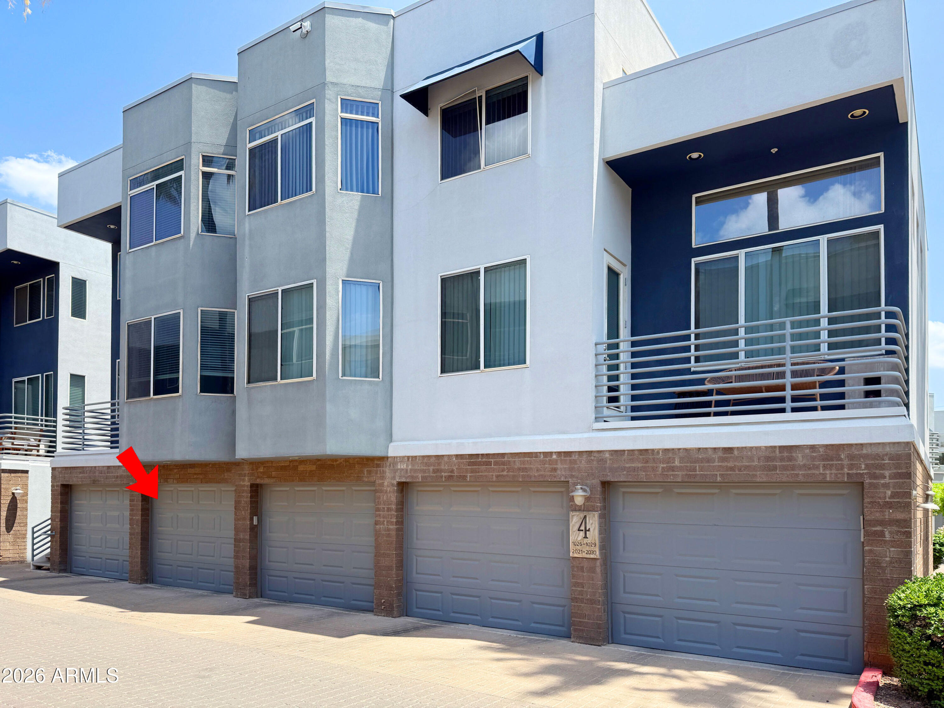 3633 North 3rd Avenue, Unit 1027 Phoenix, AZ 85013 - Photo 18 of 29 a view of a house with a fence
