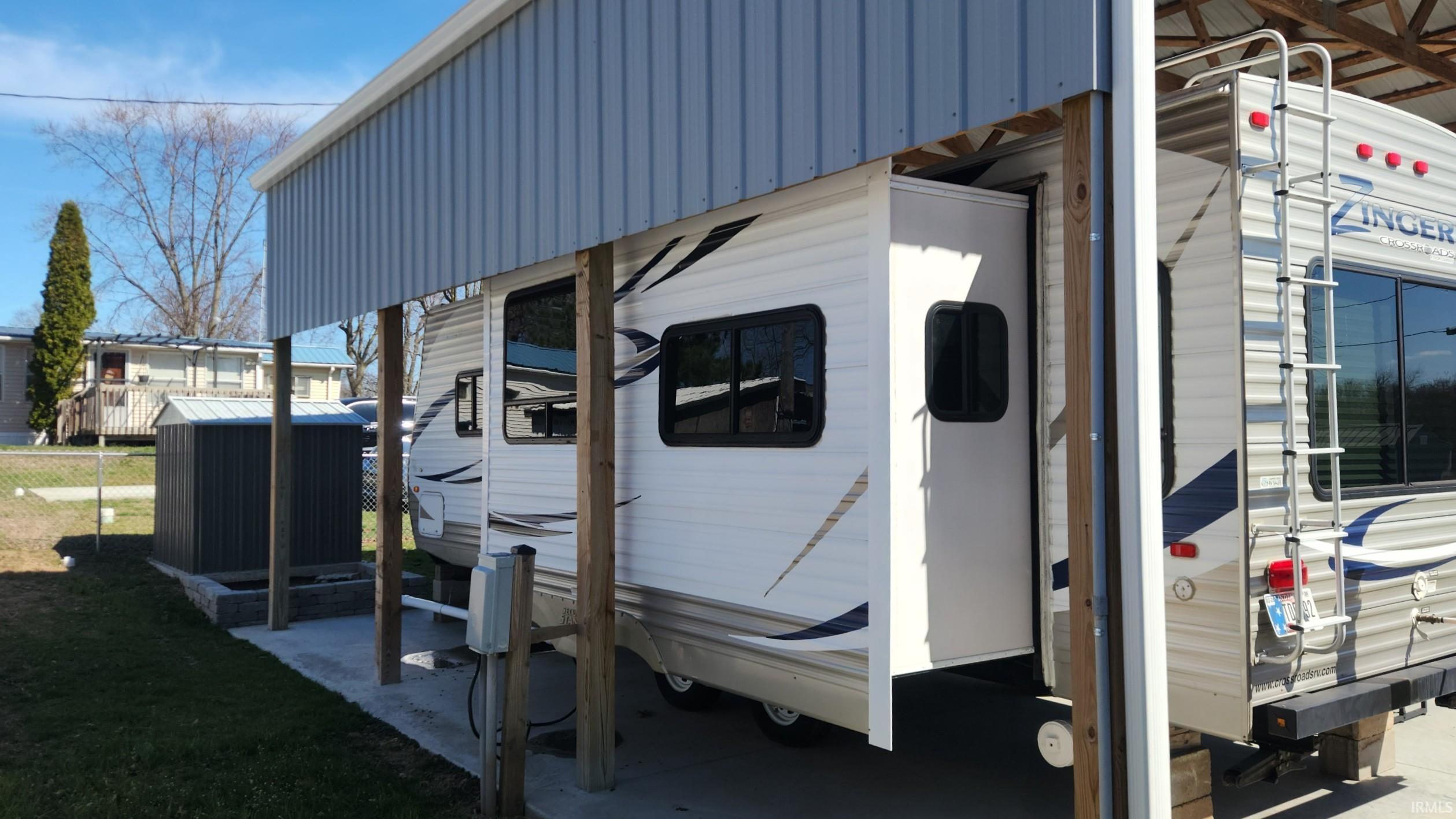 Betsy Ross Road Shipshewana, IN 46565 - Photo 4 of 21