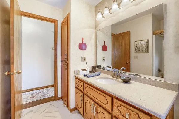 $365,900 | 501 Underwood Lane Northwest, St. Michael, MN 55376