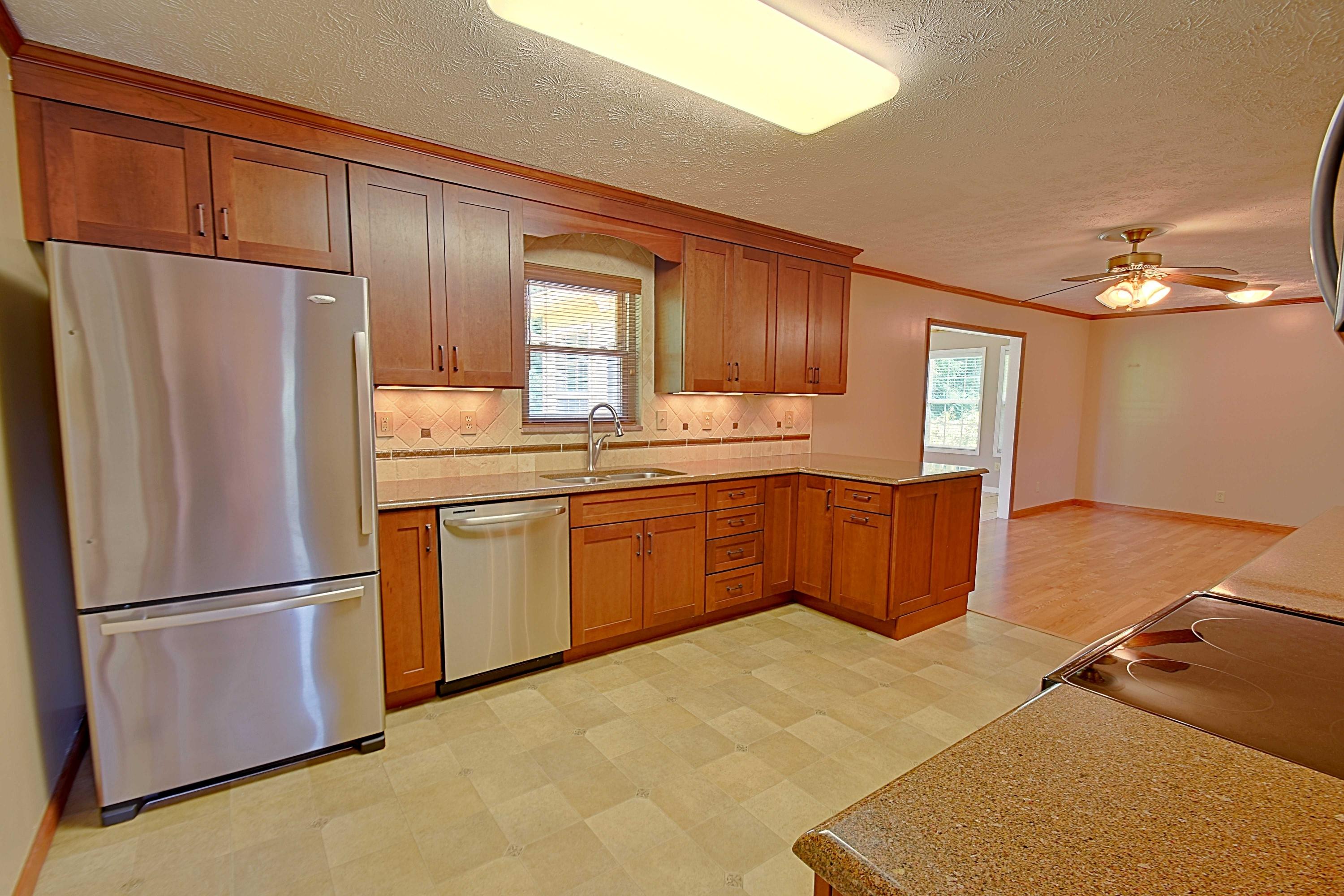 12105 West Kingsgate Road Knoxville, TN 37934 - Photo 7 of 28 MLS9