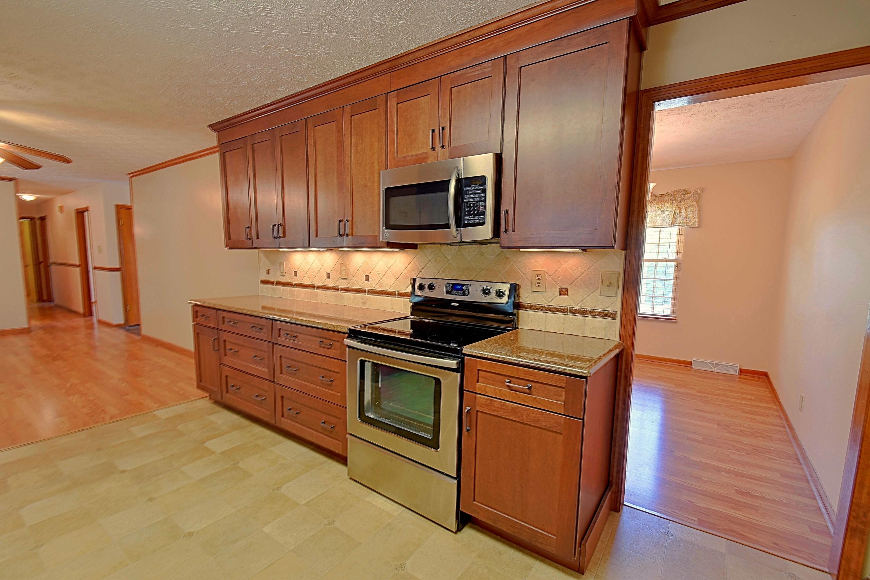12105 West Kingsgate Road Knoxville, TN 37934 - Photo 8 of 28 MLS10