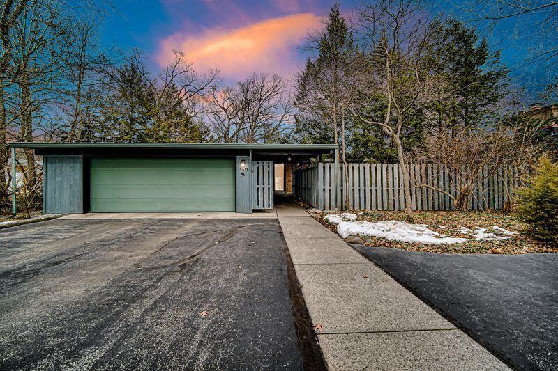 1511 35th Street Munster, IN 46321 - Photo 1 of 37 800x533
