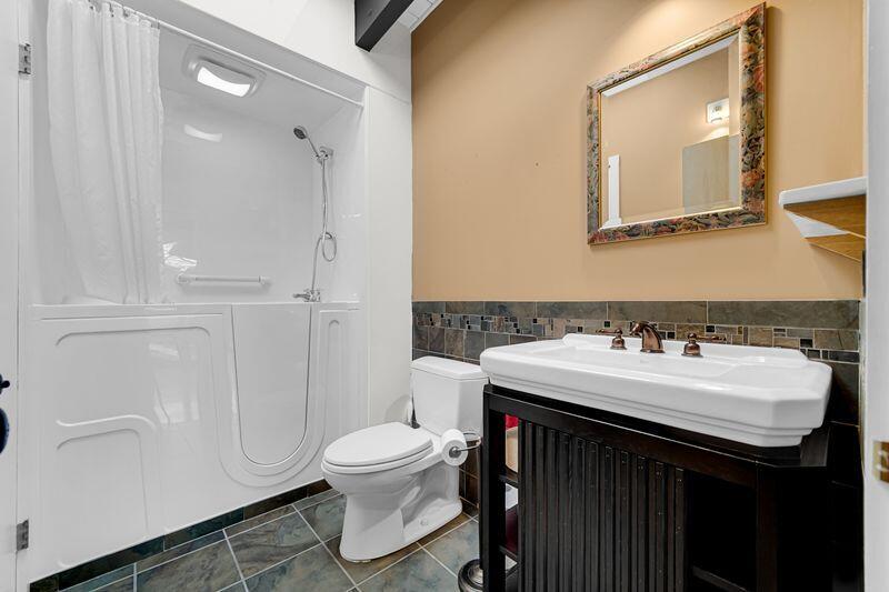 1511 35th Street Munster, IN 46321 - Photo 14 of 37 800x533