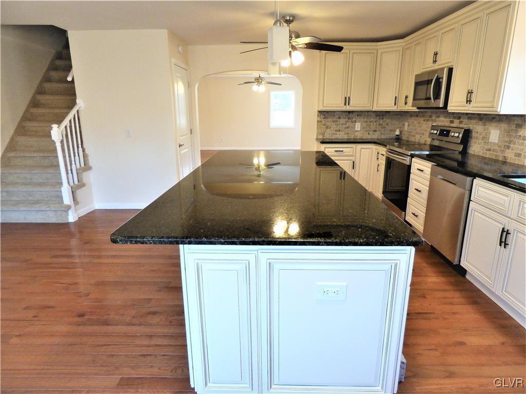8104 Skeet Club Road Slatington, PA 18080 - Photo 12 of 45 Gallery Image 12