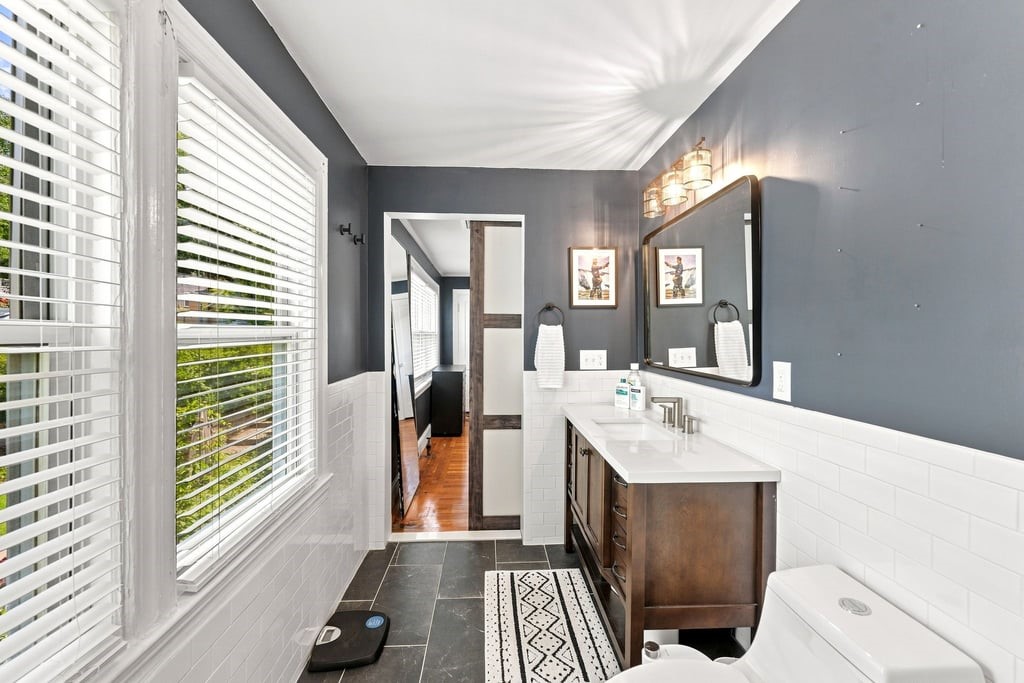 41 Rochambeau Avenue Providence, RI 02906 - Photo 30 of 49 Gallery Image 30