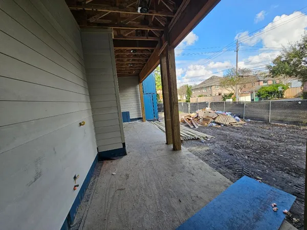 $2,995,000 | 2400 Swift Boulevard, Houston, TX 77030