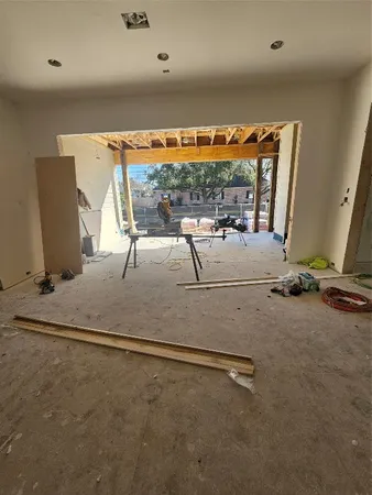 $2,995,000 | 2400 Swift Boulevard, Houston, TX 77030