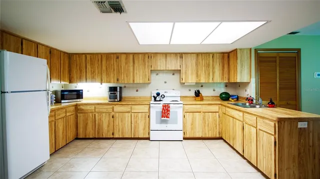 $825,000 | 1357 Dinsmore Court, New Port Richey, FL 34655