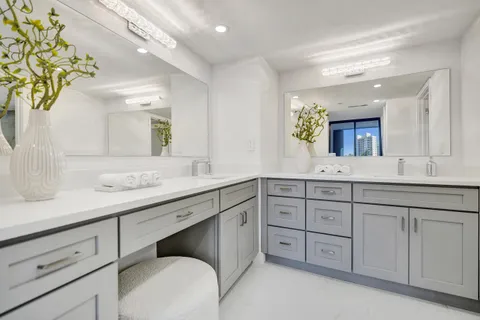 $1,295,000 | 4740 South Ocean Boulevard, Unit 503, Highland Beach, FL 33487