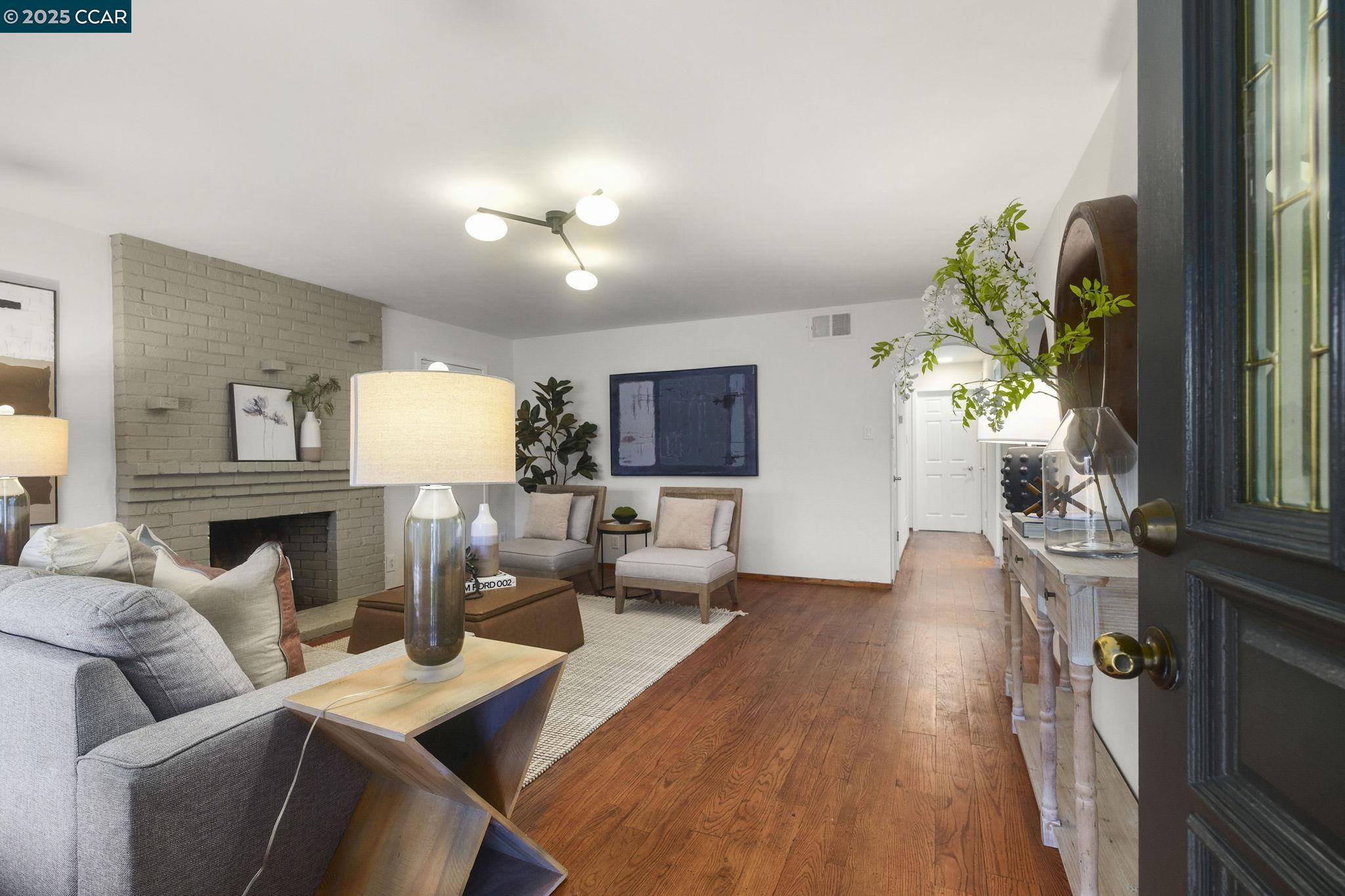 1867 Toyon Drive Concord, CA 94520 - Photo 4 of 23