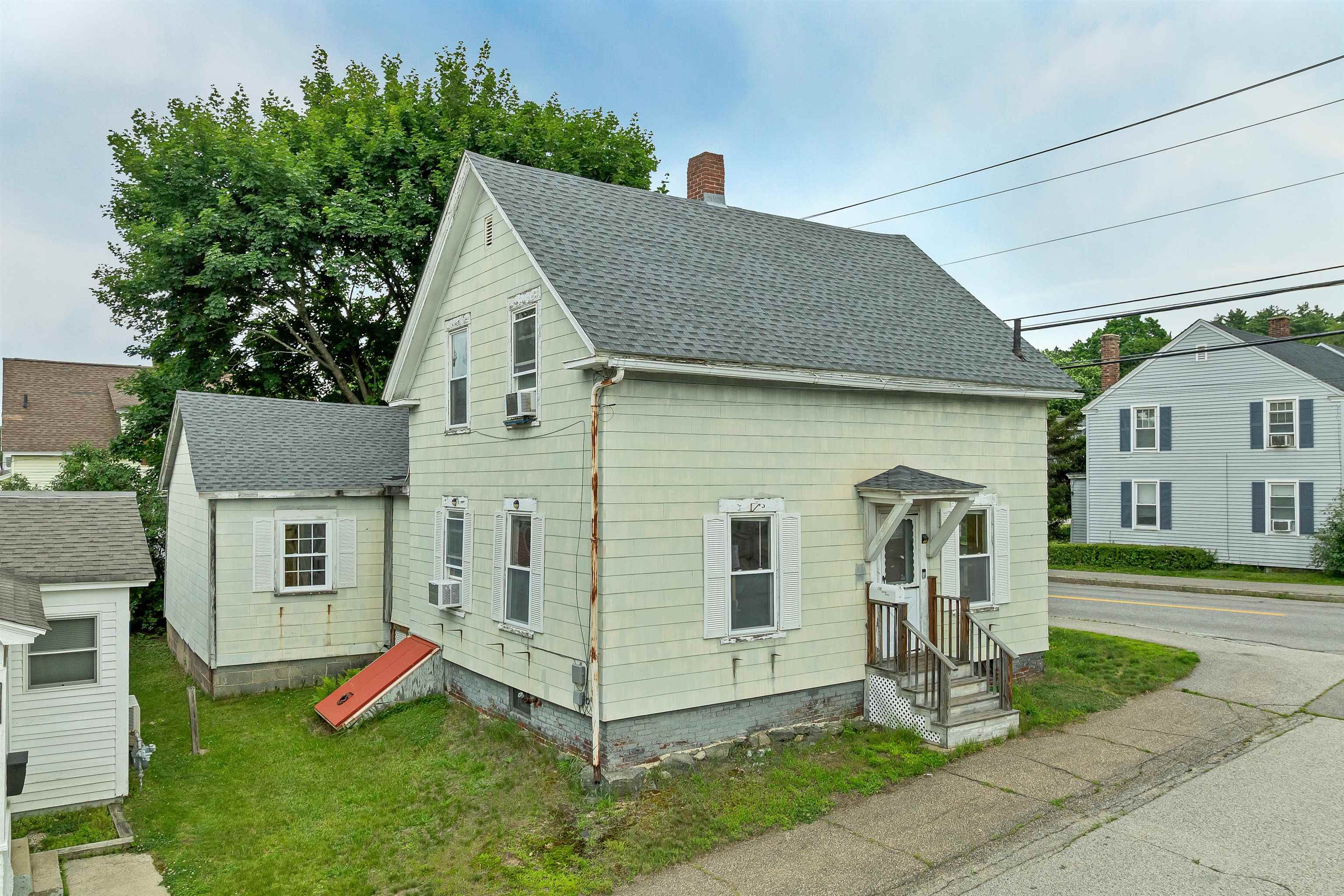 110 Spring Street Laconia, NH 03246 - Photo 34 of 37