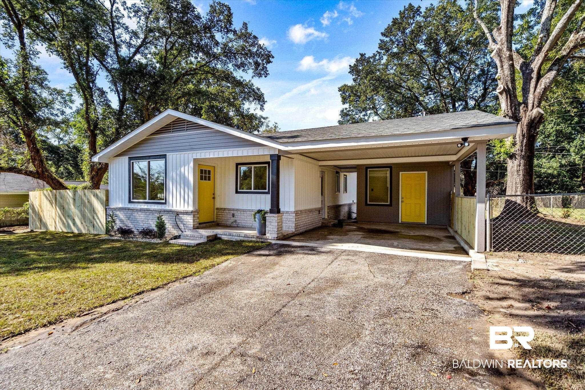 1315 Stevens Lane Mobile, AL 36618 - Photo 1 of 32