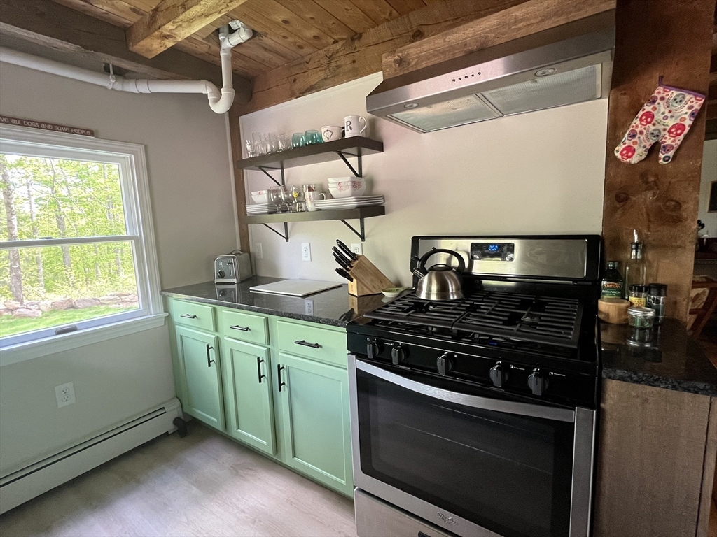 102 New Templeton Road Hubbardston, MA 01452 - Photo 12 of 20