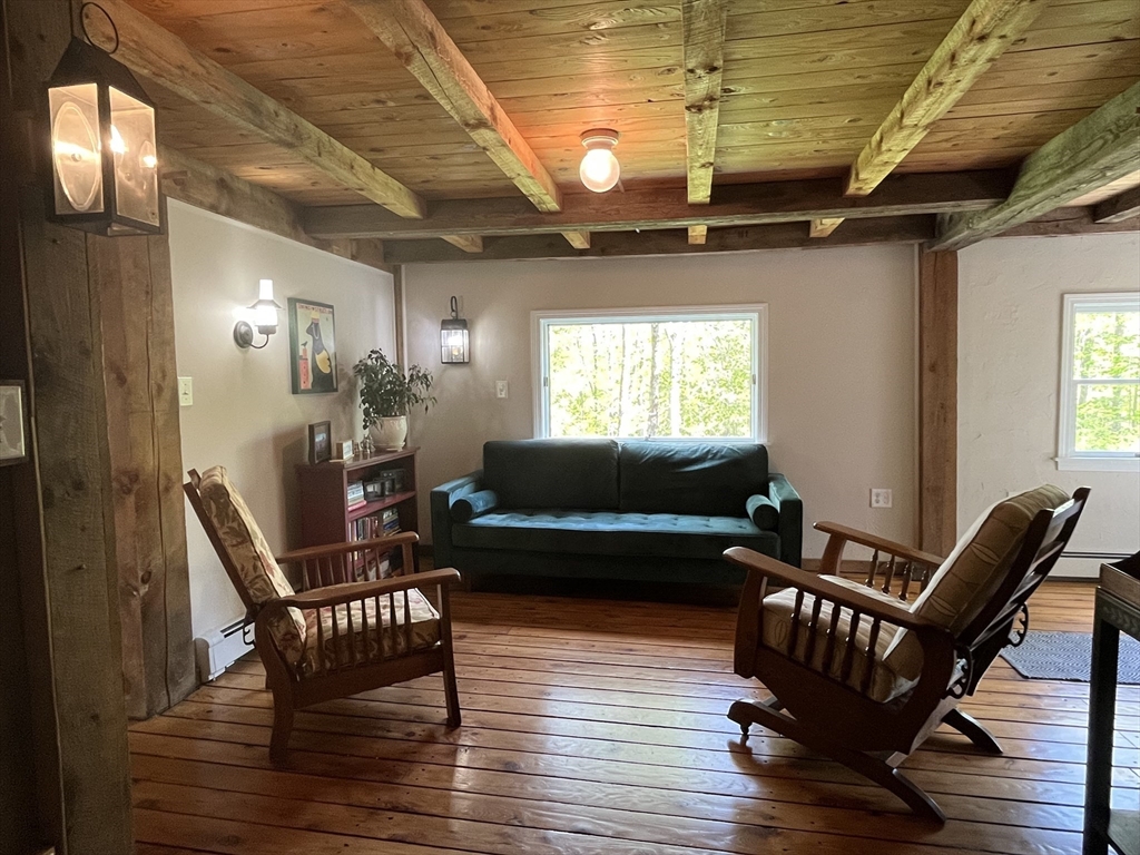102 New Templeton Road Hubbardston, MA 01452 - Photo 7 of 20