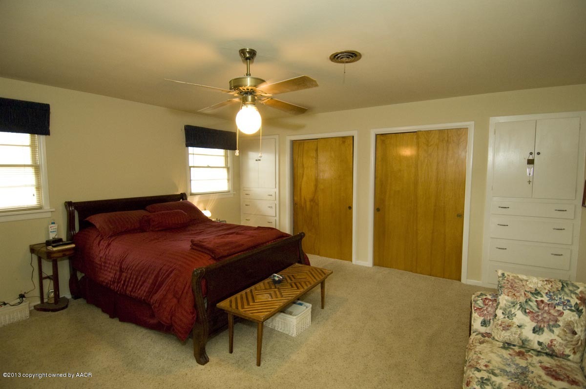 4218 Camp Lane Amarillo, TX 79110 - Photo 12 of 34 MASTER VIEW 1