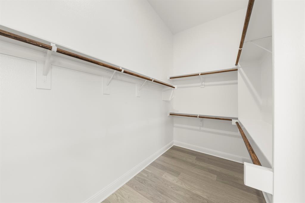 801 Stoney Bridge Way Lavon, TX 75166 - Photo 33 of 38 22. 801 Stoney - Bath (2)