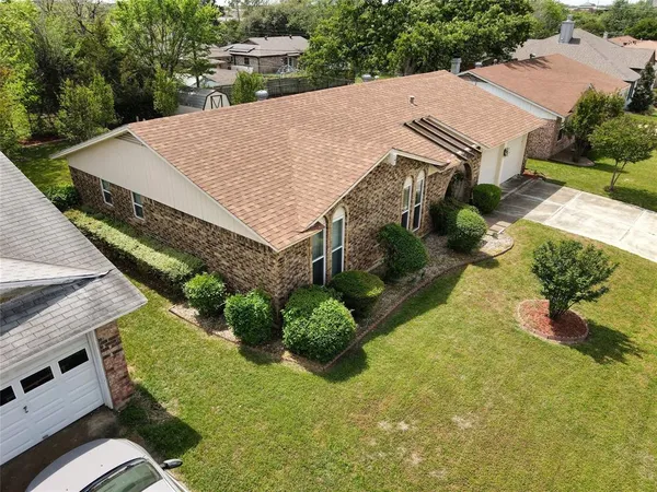 $254,900 | 1037 Barber Street, Hurst, TX 76053