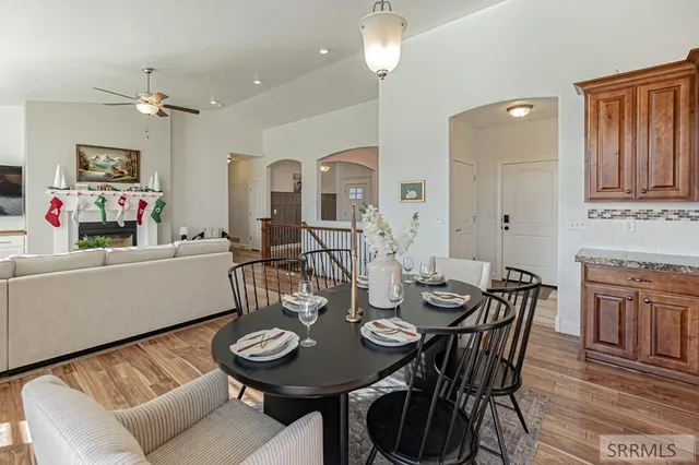 $615,000 | 3830 Lakefield Lane, Ammon, ID 83406