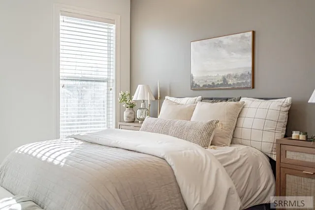 $615,000 | 3830 Lakefield Lane, Ammon, ID 83406