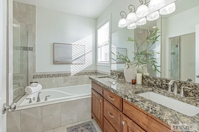 $615,000 | 3830 Lakefield Lane, Ammon, ID 83406