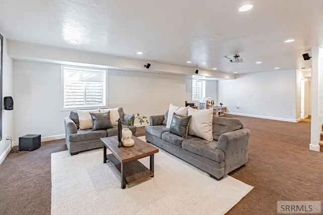 $615,000 | 3830 Lakefield Lane, Ammon, ID 83406