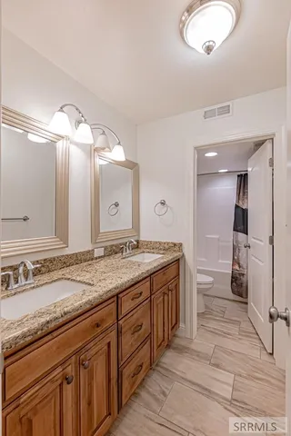 $615,000 | 3830 Lakefield Lane, Ammon, ID 83406