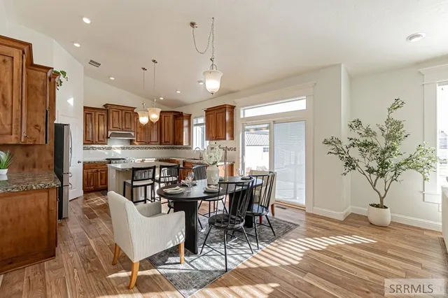 $615,000 | 3830 Lakefield Lane, Ammon, ID 83406