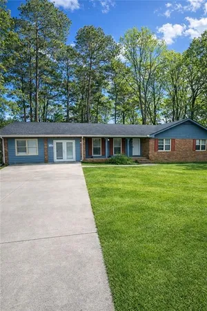 $2,650 | 1802 Driftwood Place, Snellville, GA 30078