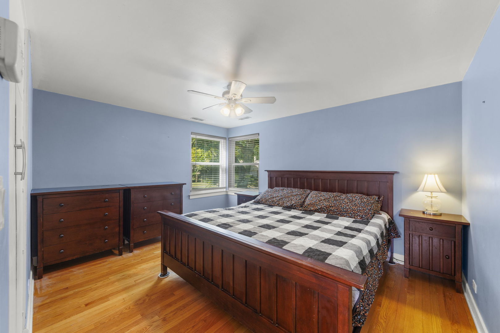 8119 Edgewater Road North Riverside, IL 60546 - Photo 9 of 26 a bedroom with a bed and a window