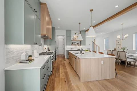 $1,150,000 | 6412 A Premier Drive, Nashville, TN 37209