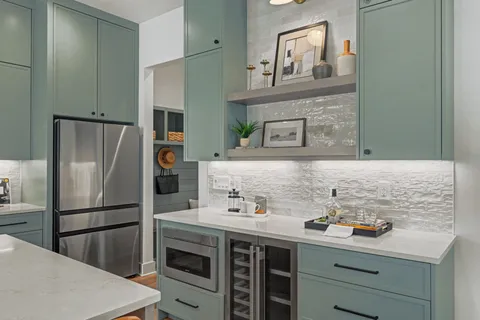 $1,150,000 | 6412 A Premier Drive, Nashville, TN 37209