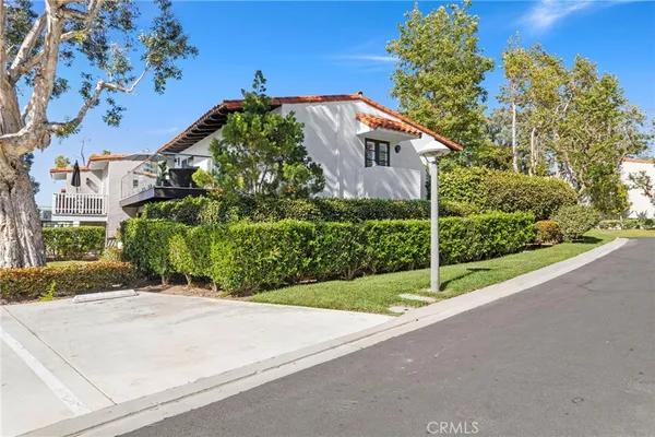$2,200,000 | 2901 Quedada, Newport Beach, CA 92660