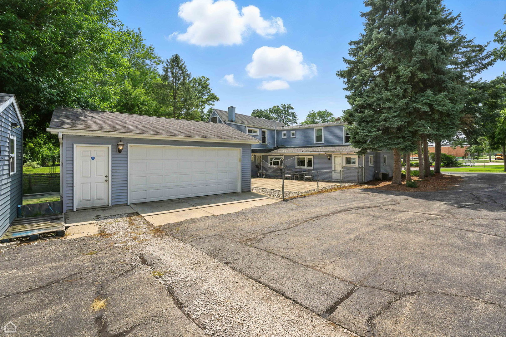 237 South Church Road Bensenville, IL 60106 - Photo 37 of 62 Gallery Image 37