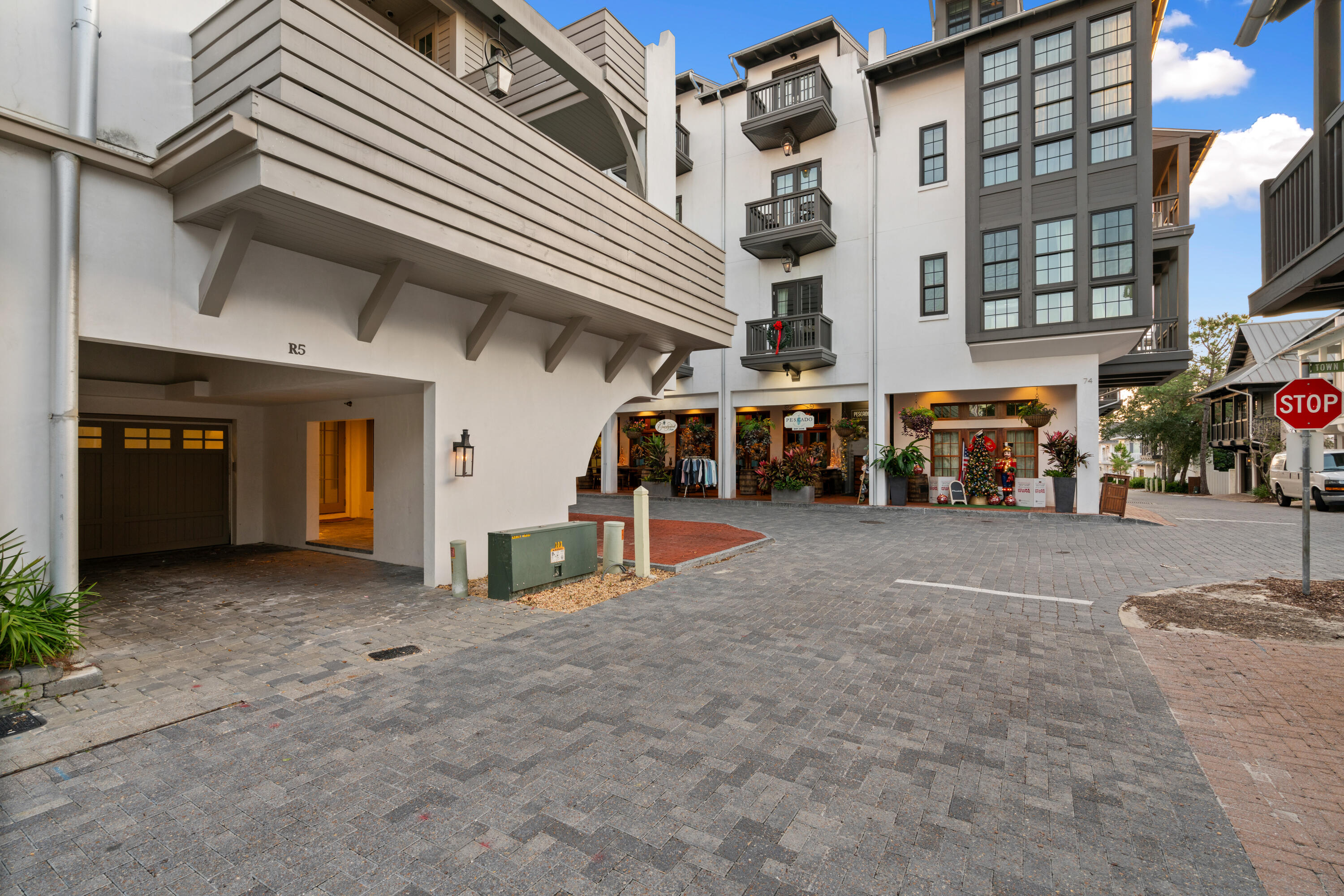 16 South Barrett Square, Unit 5 Rosemary Beach, FL 32461 - Photo 5 of 100 16 S Barrett Square Unit 5-14