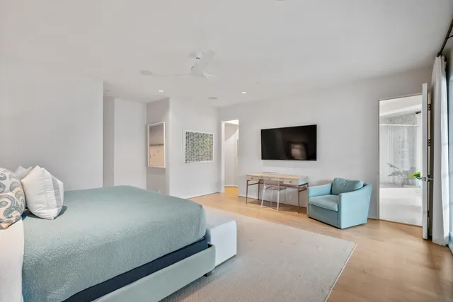 $8,395,000 | 16 South Barrett Square, Unit 5, Rosemary Beach, FL 32461