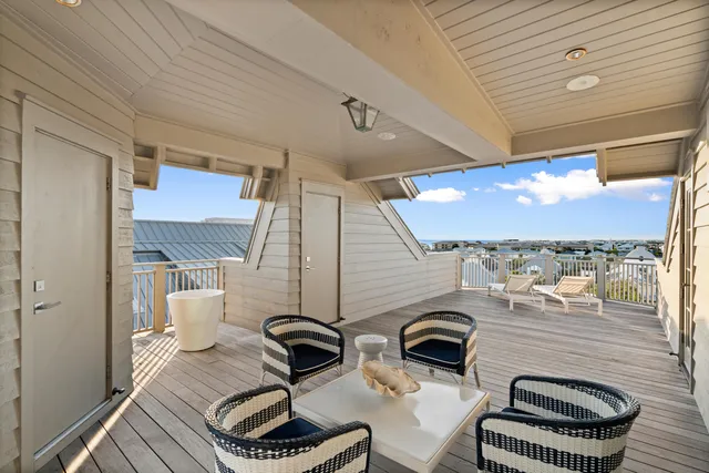 $8,395,000 | 16 South Barrett Square, Unit 5, Rosemary Beach, FL 32461