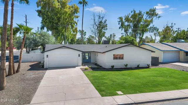 $674,995 | 1559 North Upland Circle, Mesa, AZ 85201