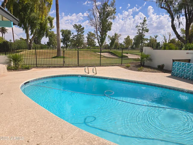 $674,995 | 1559 North Upland Circle, Mesa, AZ 85201